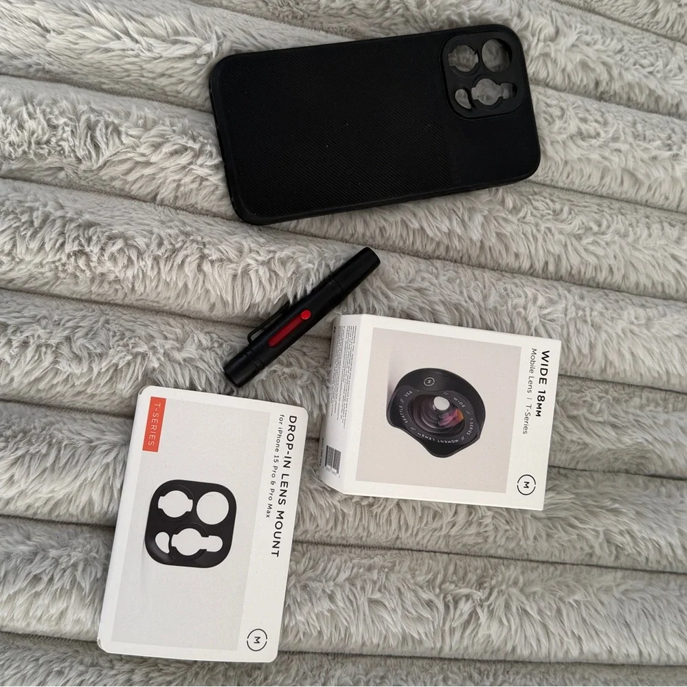 Black Phone Case with Lens Kit